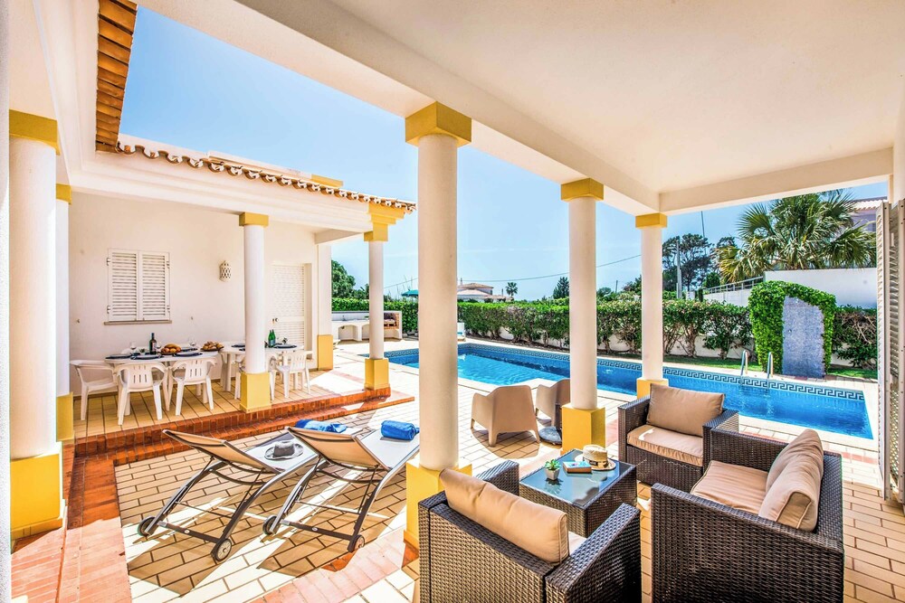 Villa Candeias