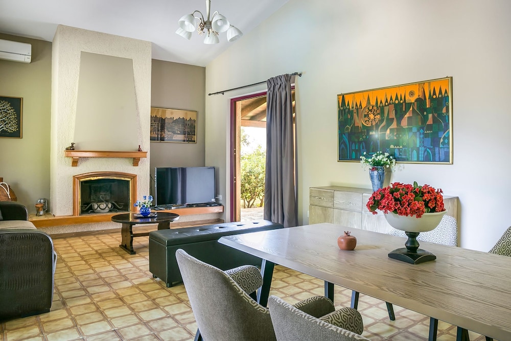 Green Bay Vacations - Oneida Casino Hotel - Property Image 45