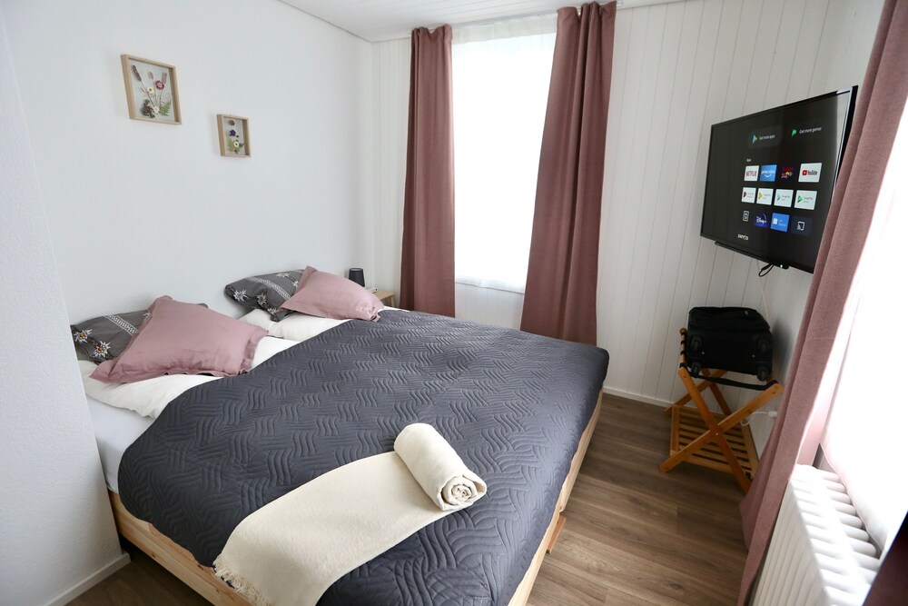 ALP APARTMENTS with self check-in