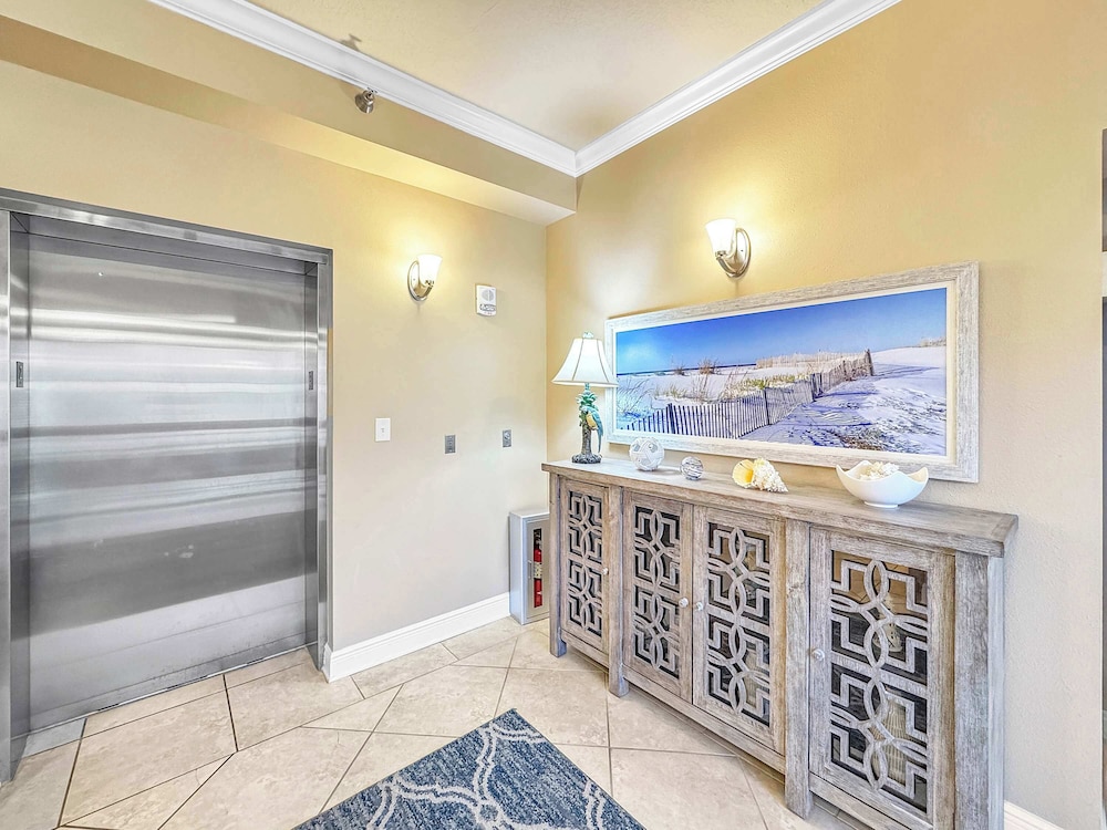 Oceanfront Luxe Pool + Beachfront Free Golf