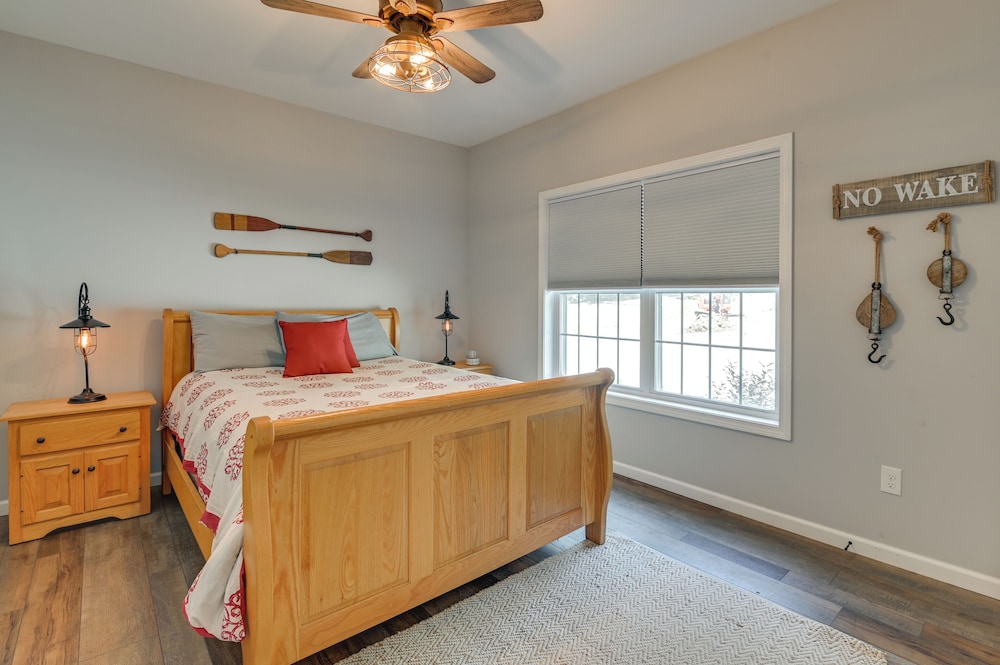Crooked Lake Escape Near Skiing, Farms & Festivals