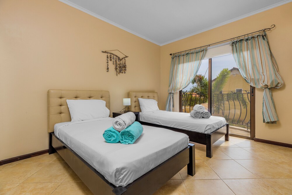 Gold Coast Aruba