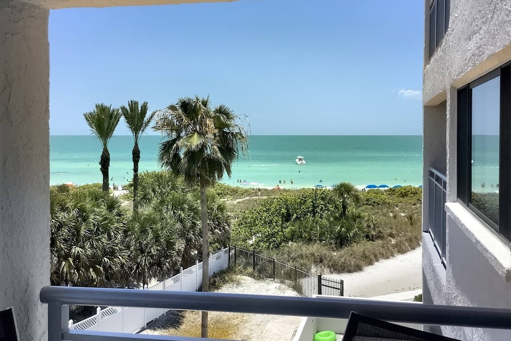 Siesta Sands Beach Resort 4th Floor With Elevator