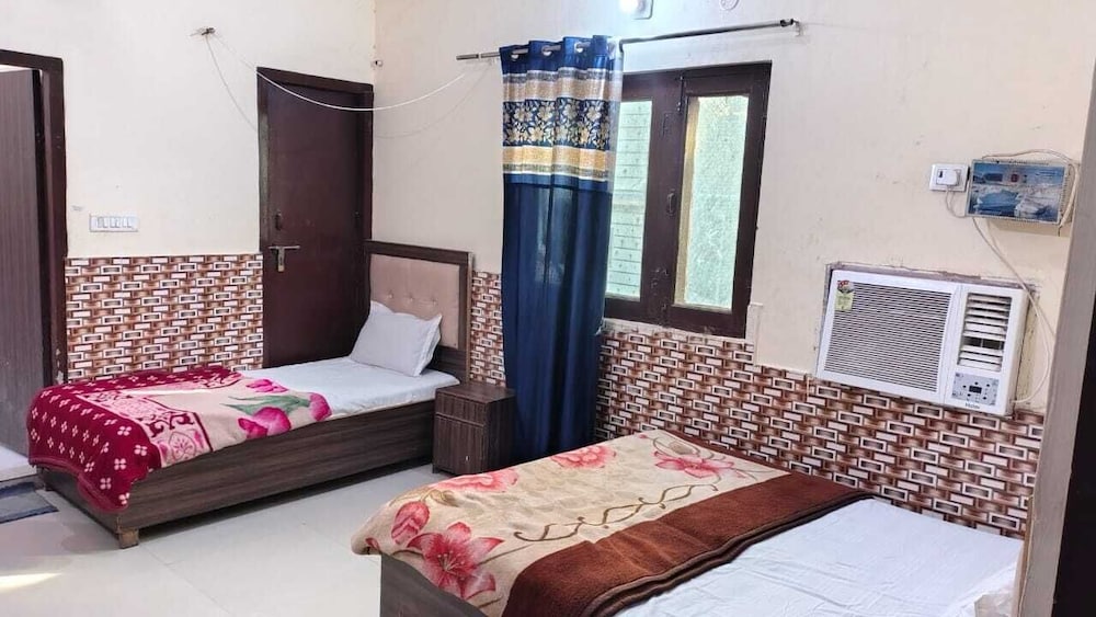 Ramkrishna Bhawan Hotel