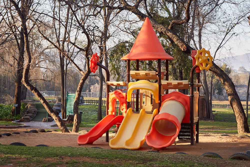 First Group Magalies Park