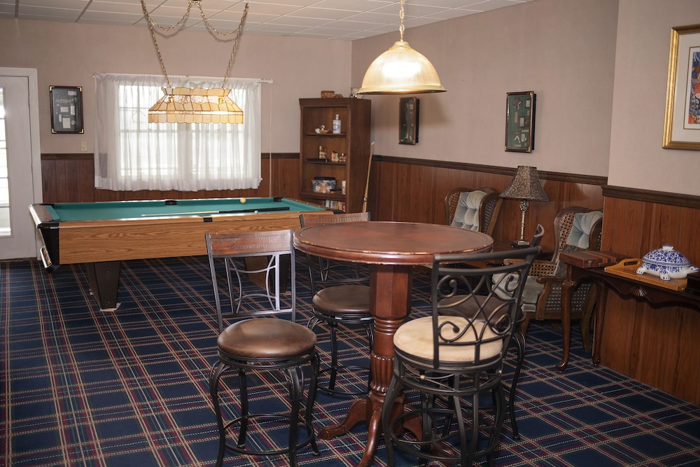 Long House Manor B And B