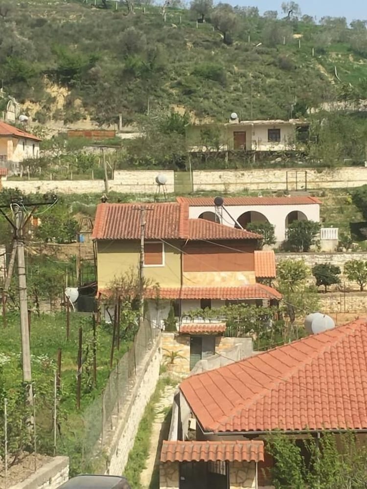 Guest House Emiliano