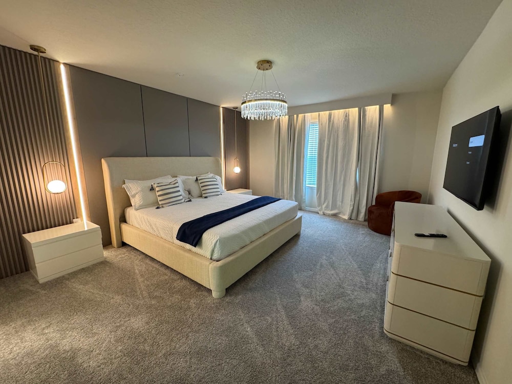 Family Friendly 5Bd Near Disney Windsor Cay 16136
