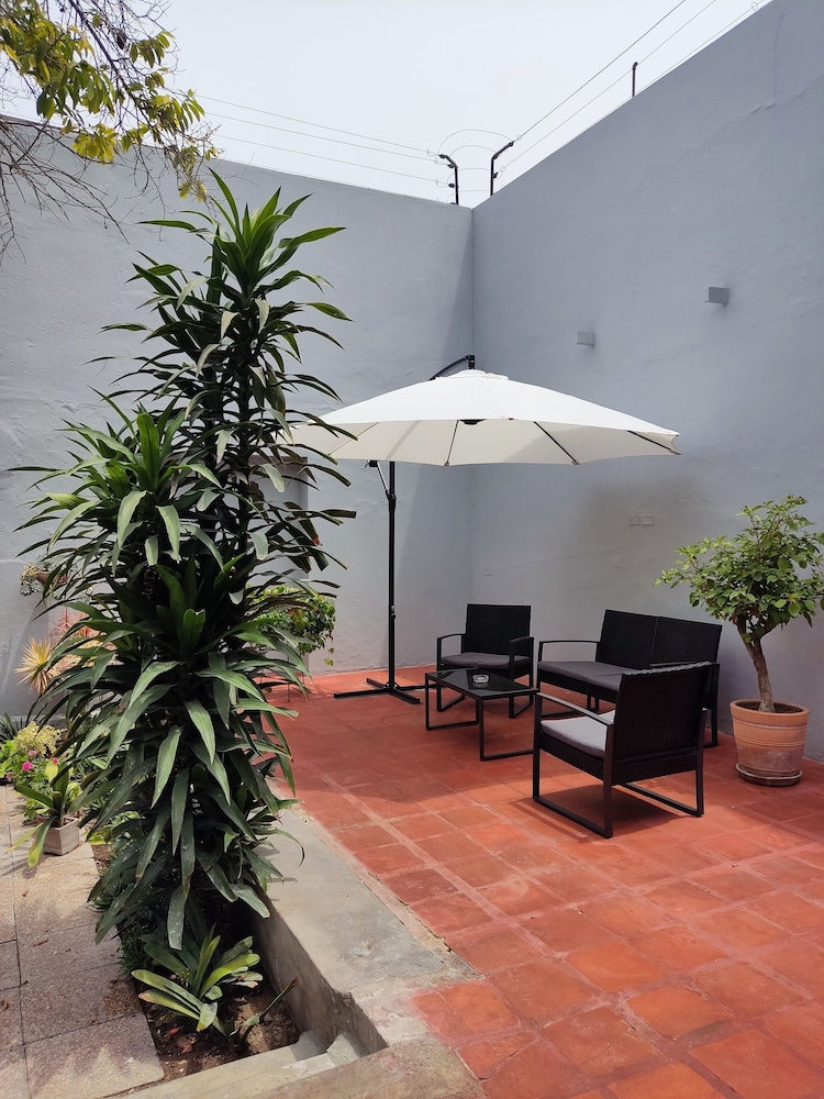 3BR Villa in Barranco by Wynwood House view 2