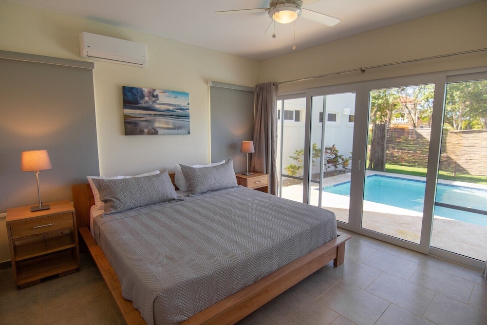 Cozy and Charming two Bedroom Villa view 3
