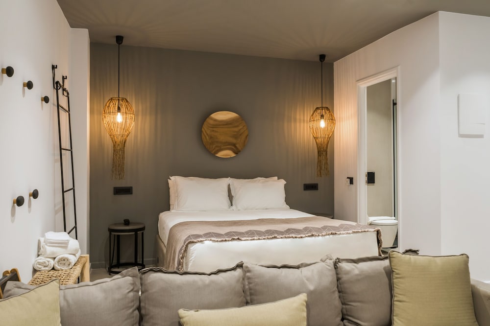 Lemon Suites Santorini photo 5