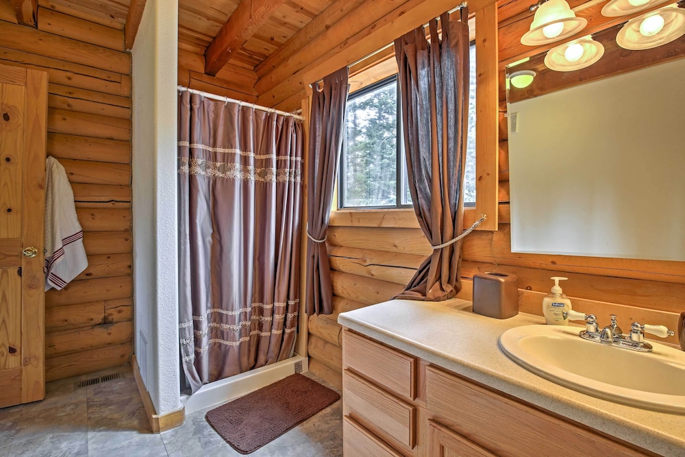 Expansive Alma Cabin w/ Hot Tub & Mountain Views! view 4