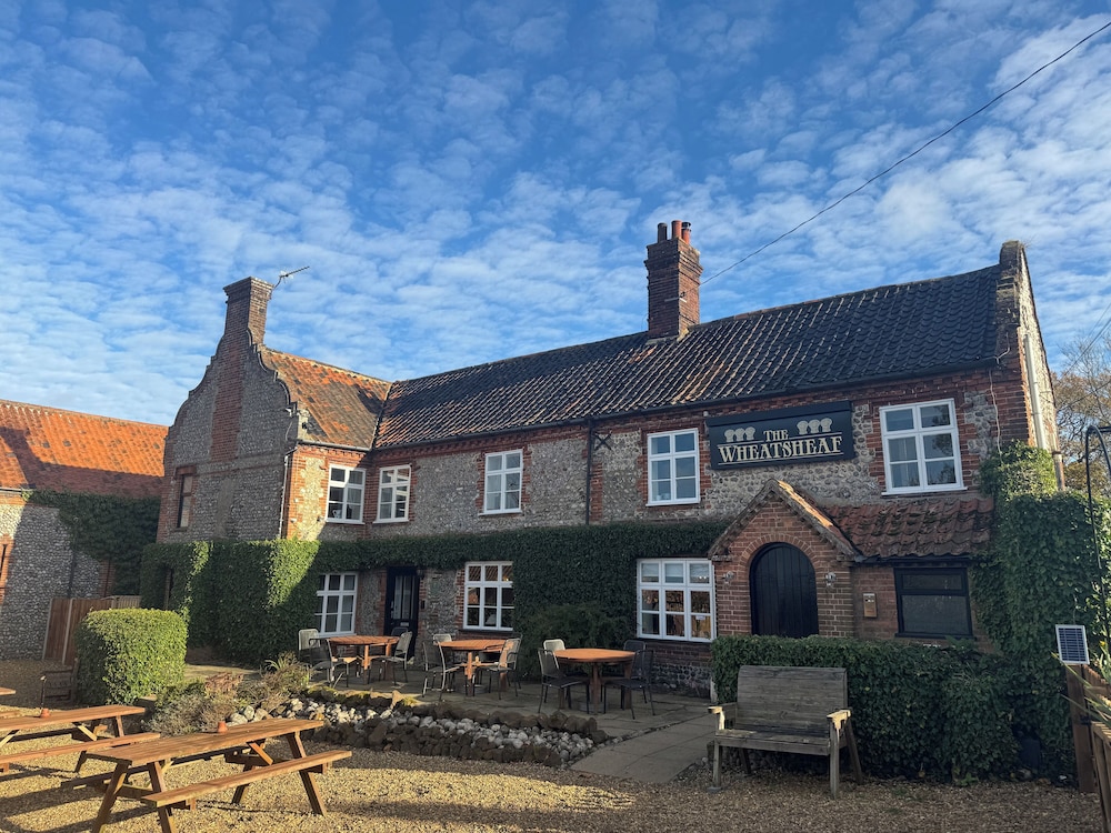 The Wheatsheaf Pub West Beckham
