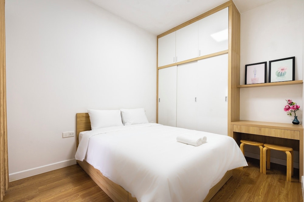 Apartment near Tan Son Nhat Airpot