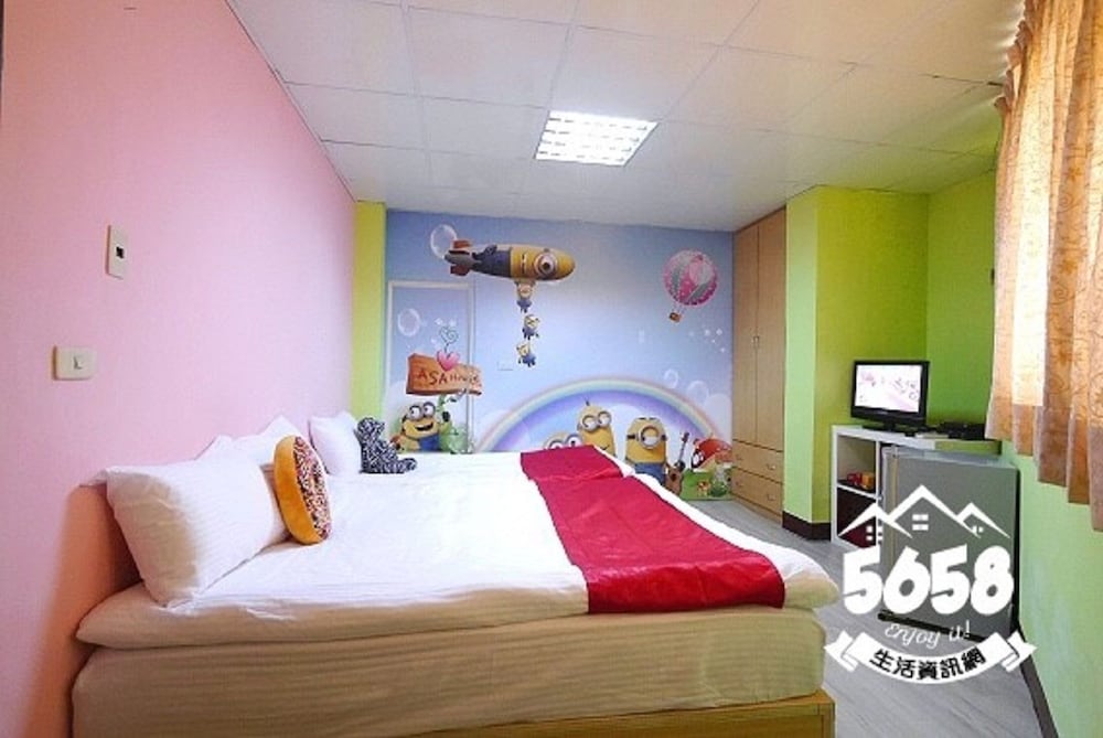 Candy house
