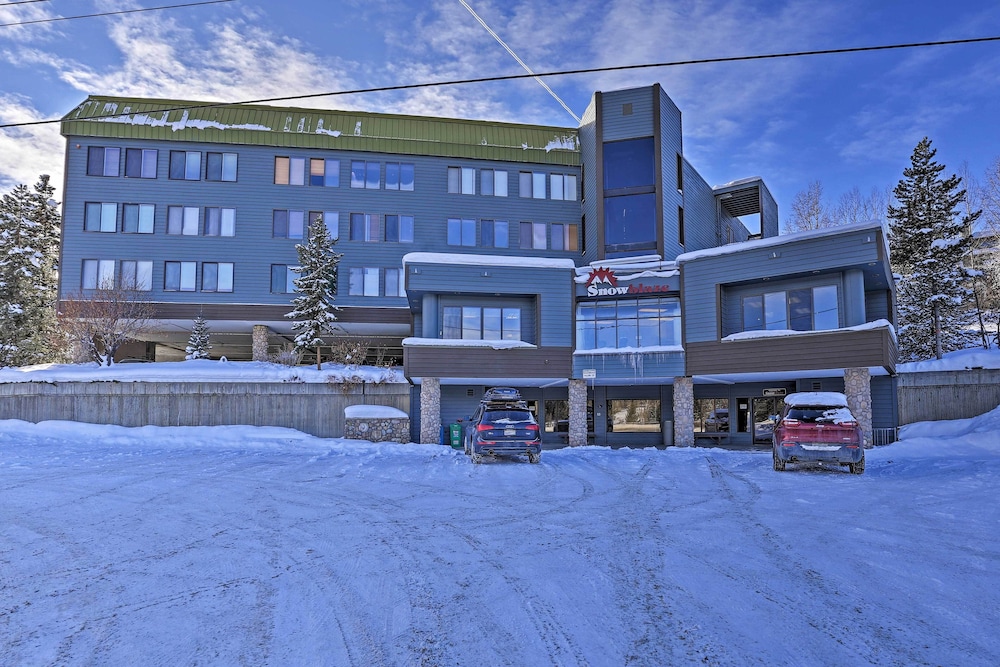 Walk to Dtwn: Winter Park Studio w/ Hot Tub Access