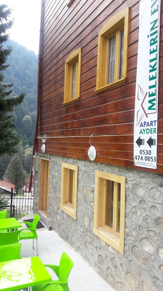 Meleklerin Evi Apart