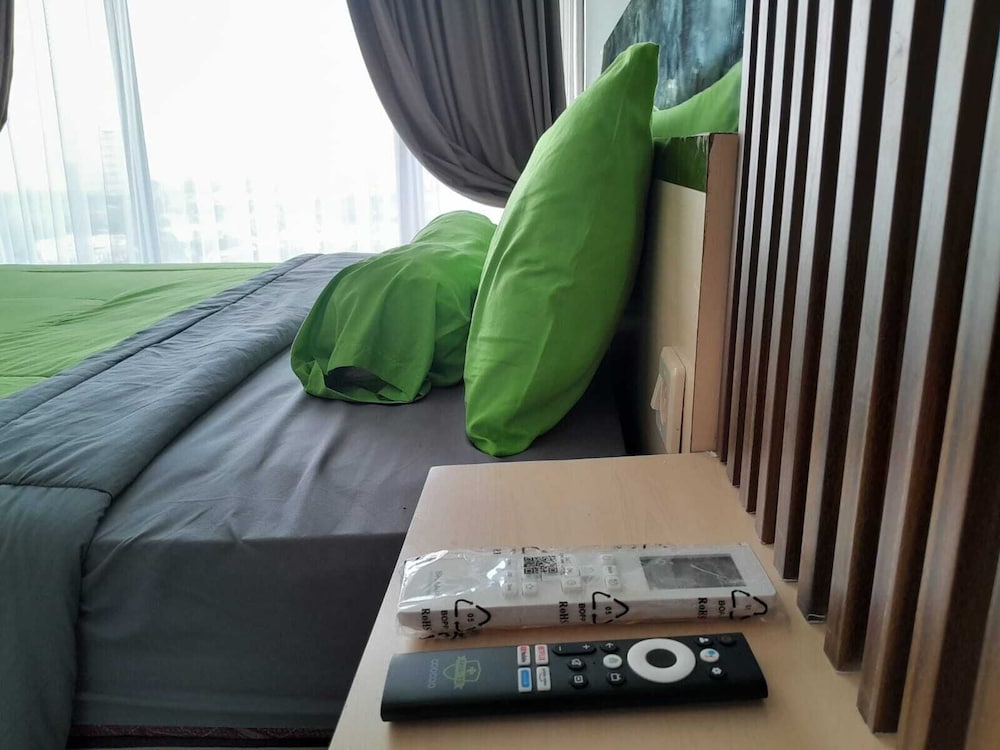 Mitra Room Nature Majestic