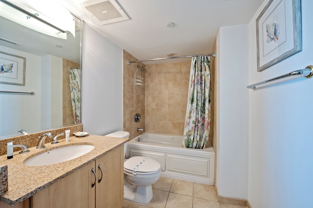 Units at Sandy Beach Resort by Elliott Beach Rentals