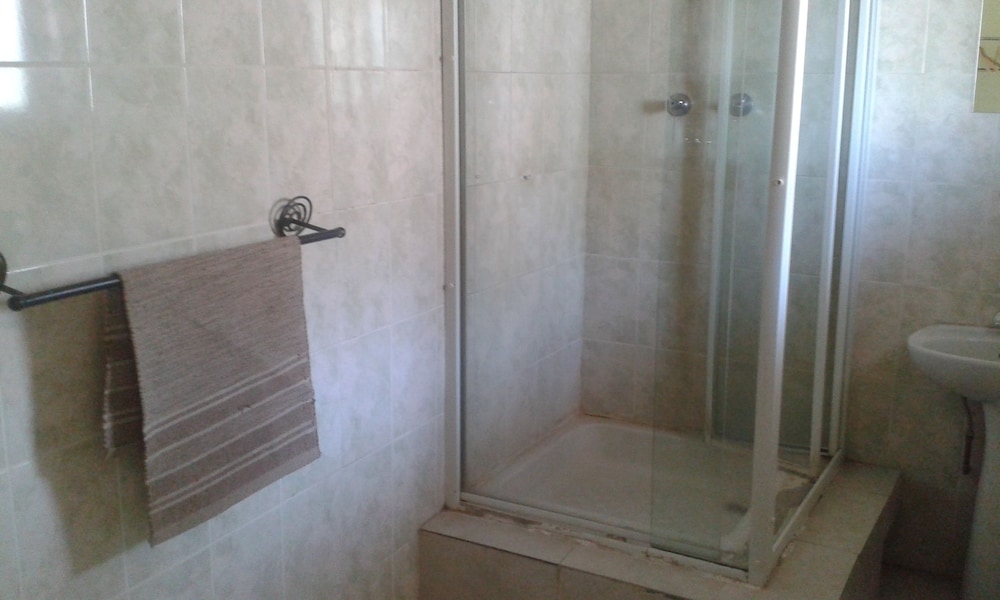 Maya Guest Inn