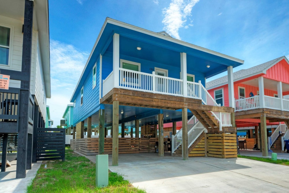 Salty Texan by Avantstay Central Location, Views