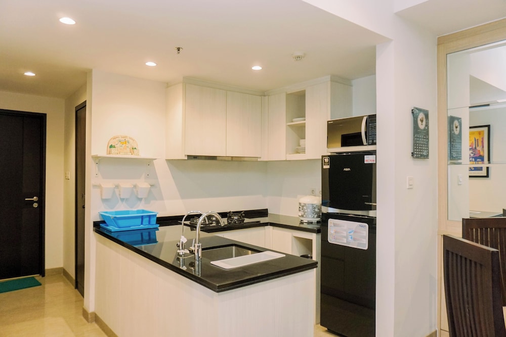 Nice 2Br At Branz Bsd City Apartment