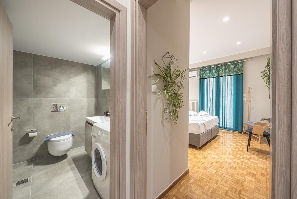 Elegant Mavili Suite by Cloudkeys