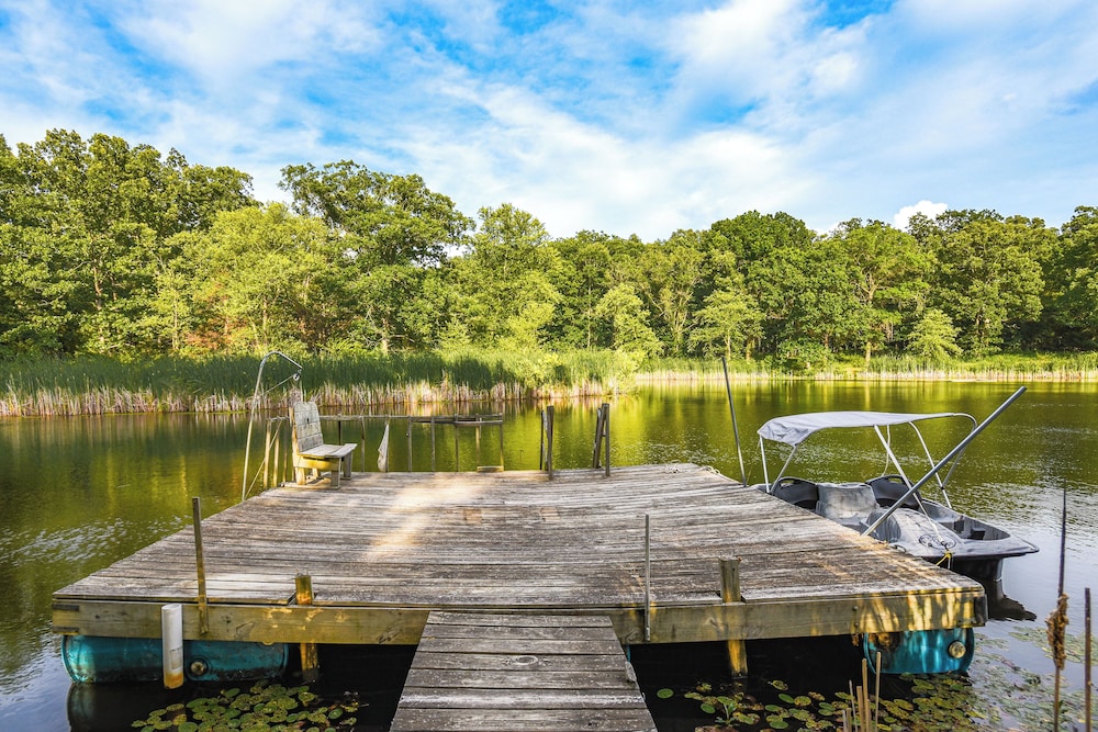 Columbia Vacations - Historic Clark Cabin w/ Deck  Fishing Pond Access - Property Image 1