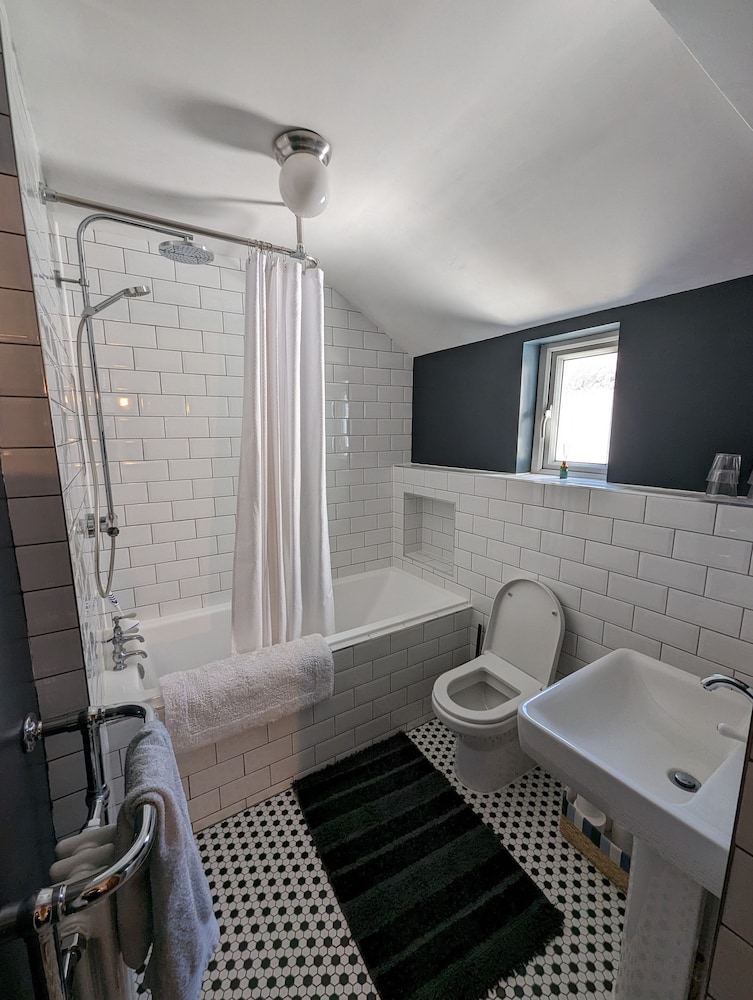 Stylish 2Bd Home Near Millenium Stadium, Cardiff