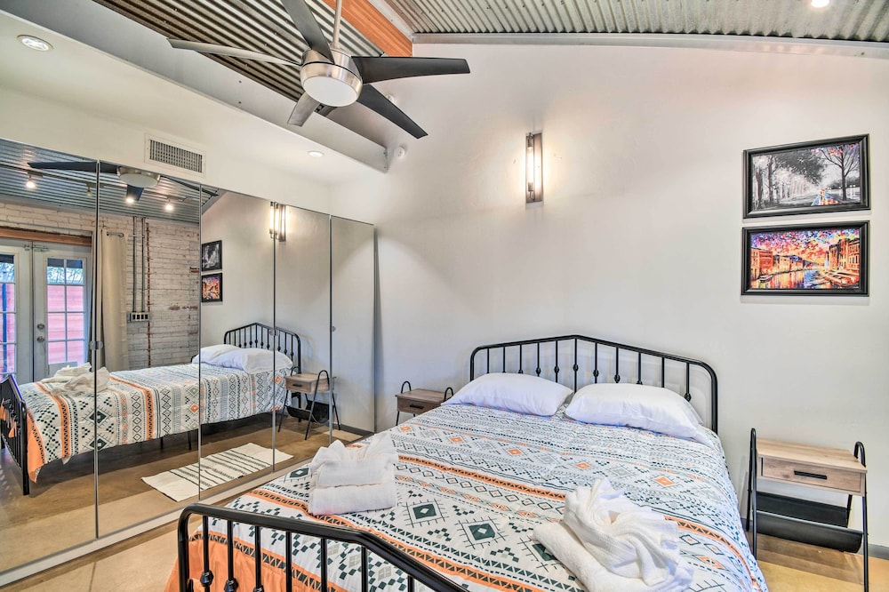 Phoenix Getaway w/ Patio, Near Roosevelt Row!