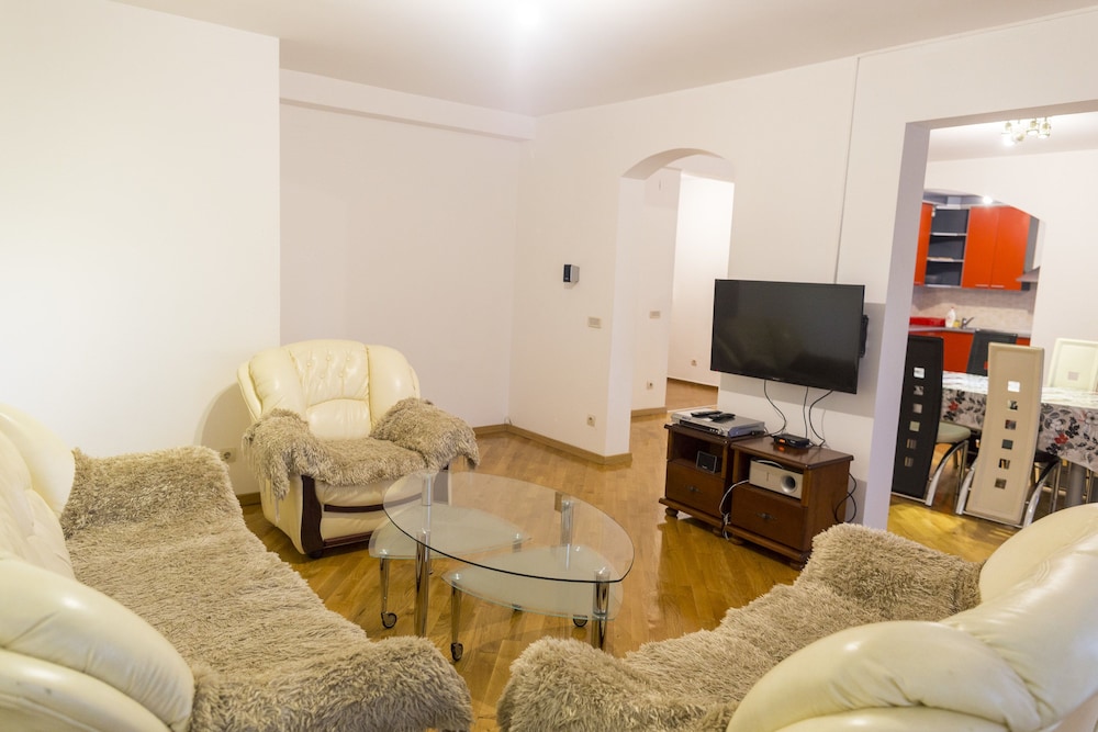SMS Apartments