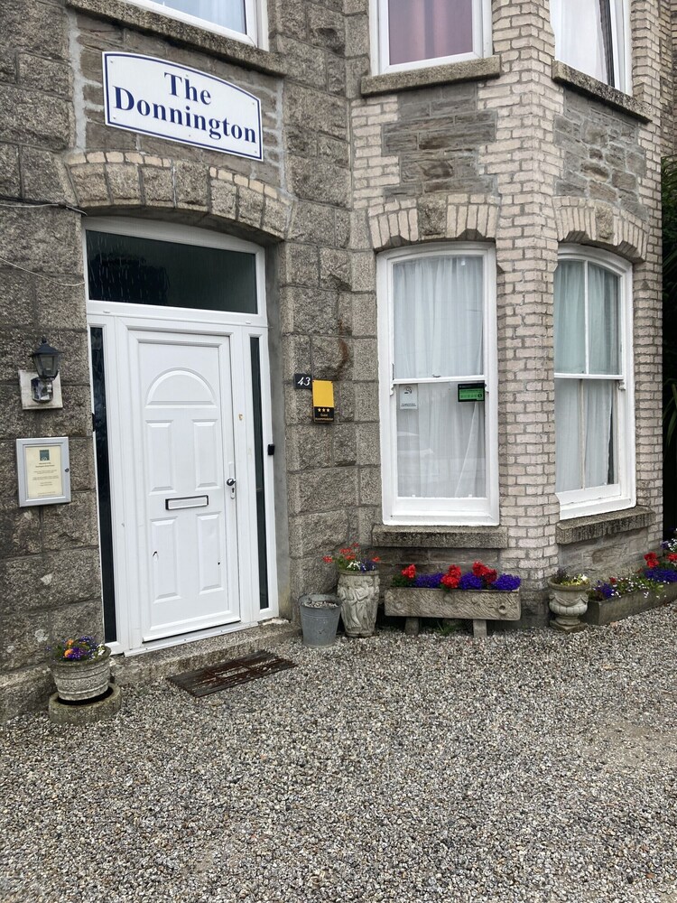 Donnington Guest House