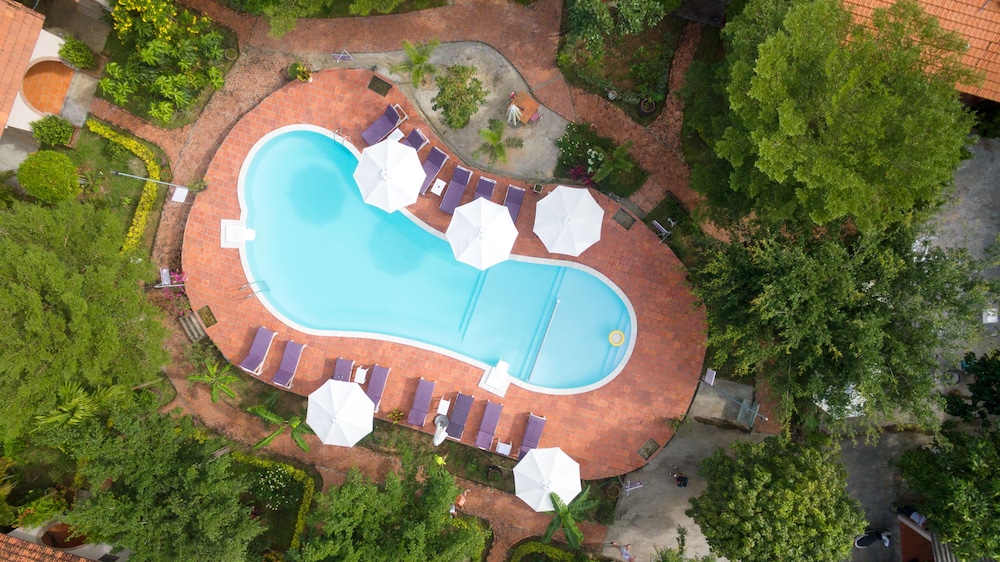 Diadem Resort