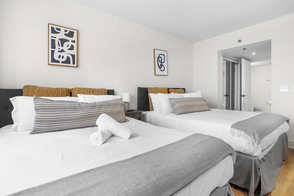 Well Appointed Apartments W Full Comfort