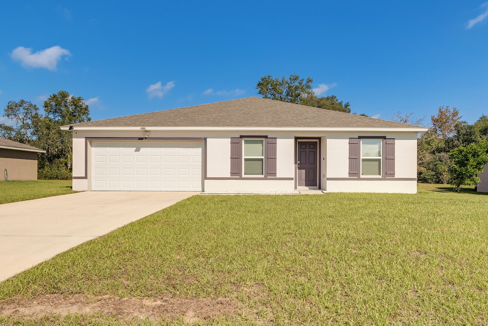 Yard Space & Games: Pet-friendly Ocala Retreat