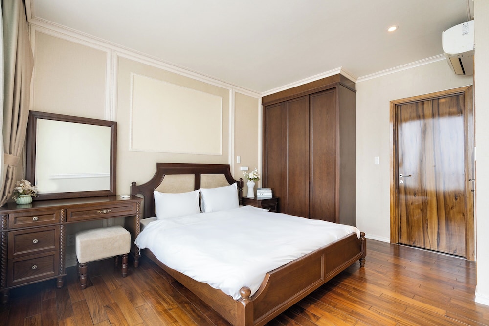 Luxury Condotel Luminous Leman