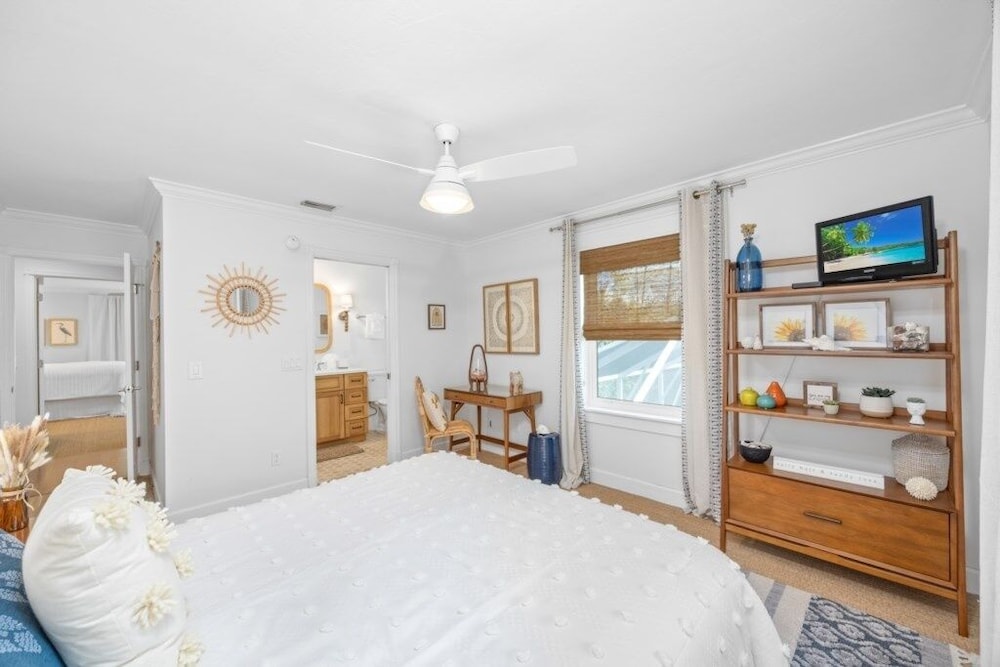 Sunkissed Cottage 3 Bedroom Home
