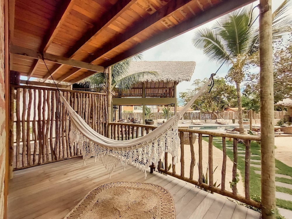 Unusual Accommodation With Pool not far From the Beach - by Feelluxuryholidays
