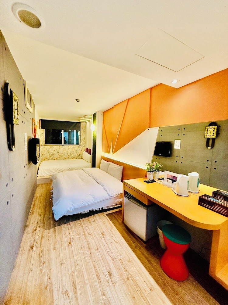 Bifon Hotel