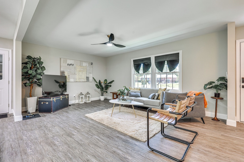 Updated Wilmington Home Near Intracoastal Access