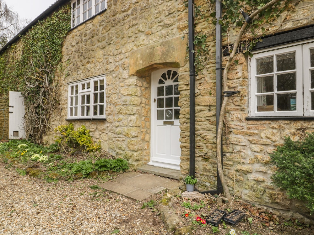Jasmine Cottage