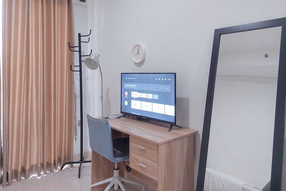 Modern Look Studio at Springwood Residence Tangerang Apartment