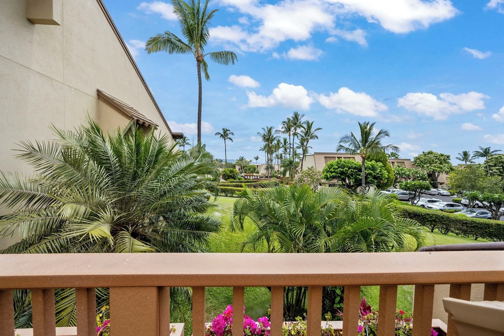 Hale Kai at Maui Kamaole view 4