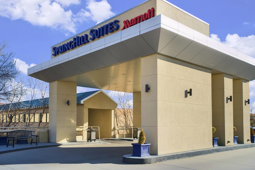 Lawrence Vacations - Springhill Suites by Marriott Lawrence - Property Image 28