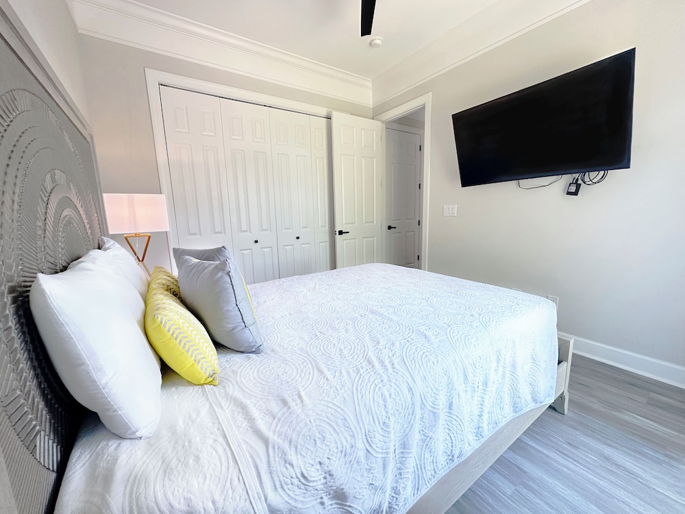 Peninsula Golf Club - The Links #B203 by Southern Vacation Rentals
