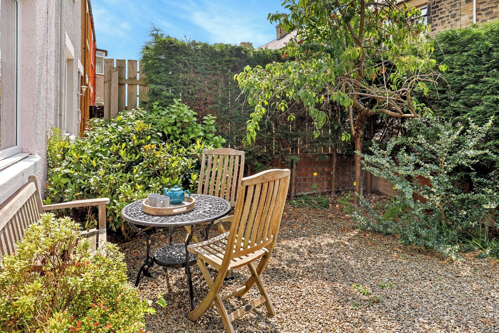 Cherry Tree House - North East Escapes