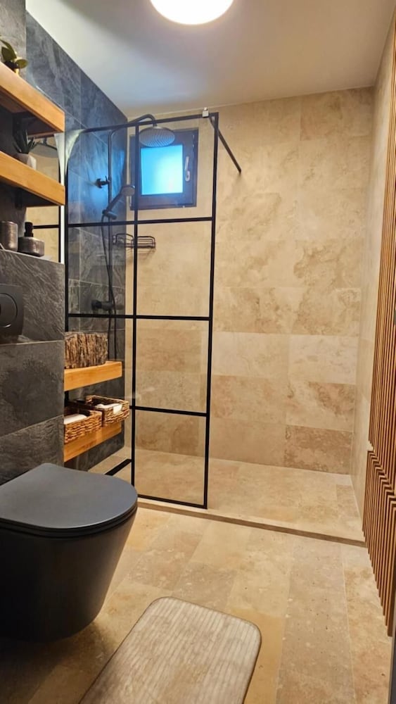 Cosy 2 Rooms Apartment in the Center of the City