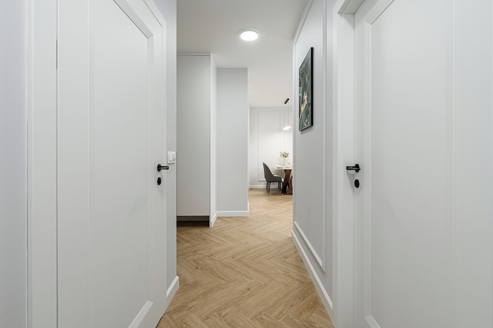 Apartment Chmielna III- P&O