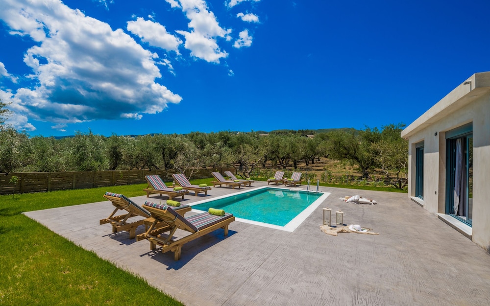 Natura Verde Villas
