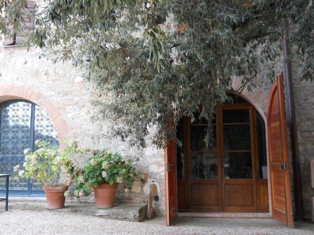 Agriturismo La Badiola